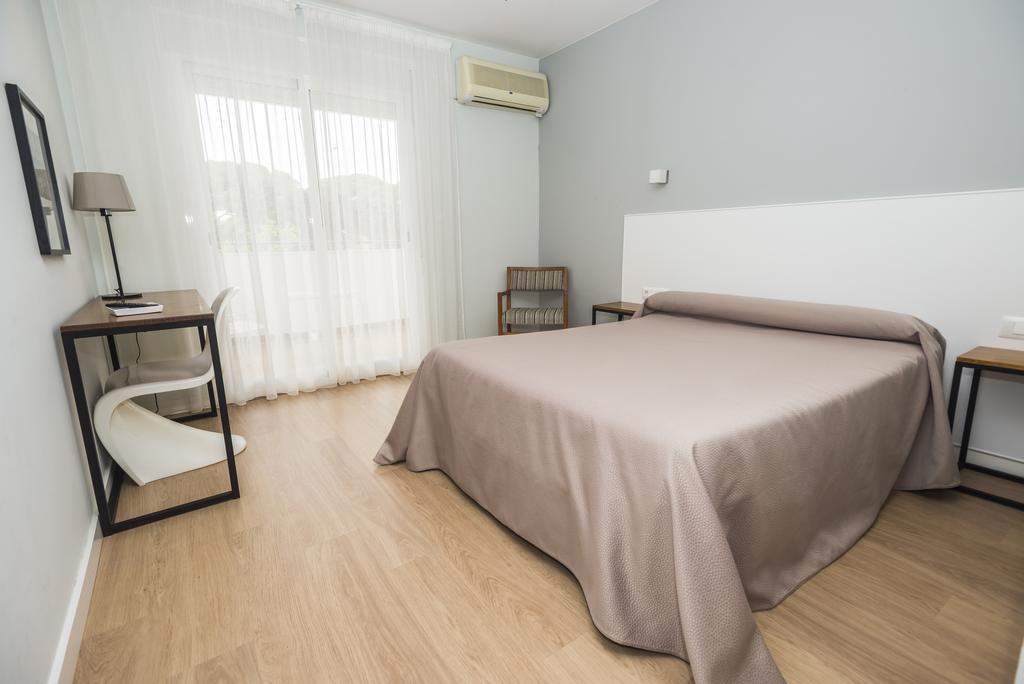 Hostal Las Cumbres Conil De La Frontera Exterior photo